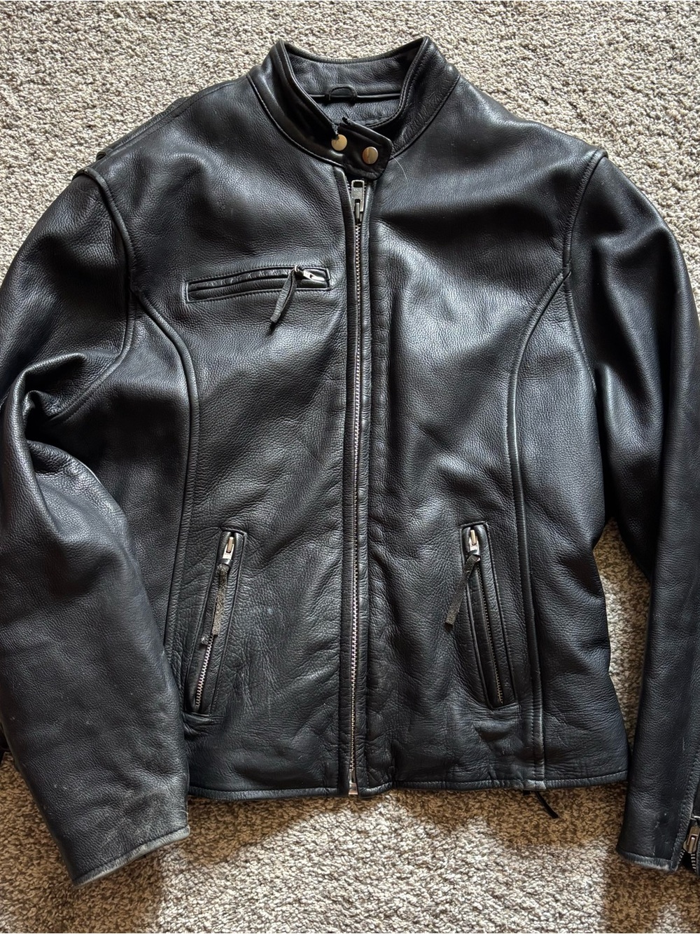 Women’s vintage Black Leather Zip-Front Jacket